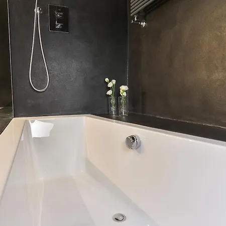 Eve Luxury Pantheon Rome
