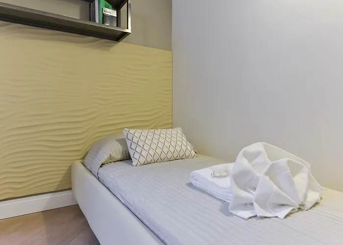 Eve Luxury Pantheon Rom