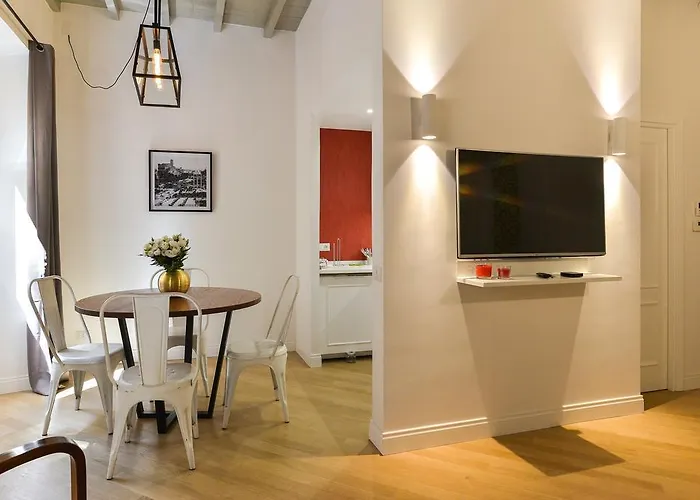 Eve Luxury Pantheon Lejlighed