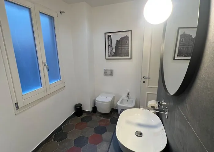 Eve Luxury Pantheon Rom